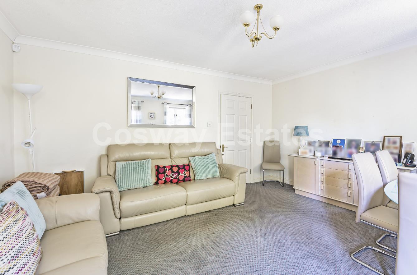 Grenville Place, Mill Hill